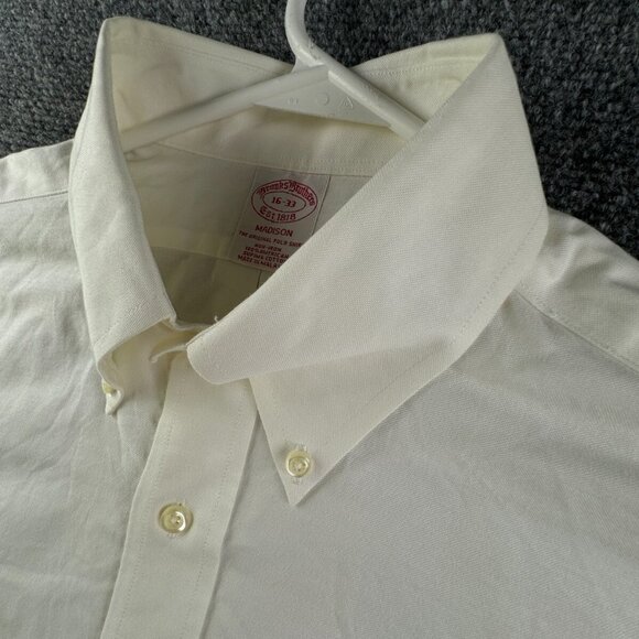 Brooks Brothers Men Non Iron Button Up Shirt Long Sleeve Ivory Madison 16 33 - Picture 9 of 15